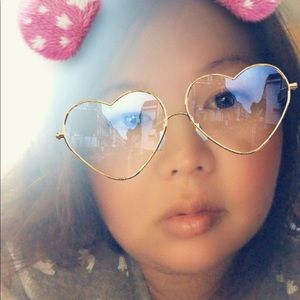 Meet your Posher, Maria rochelle